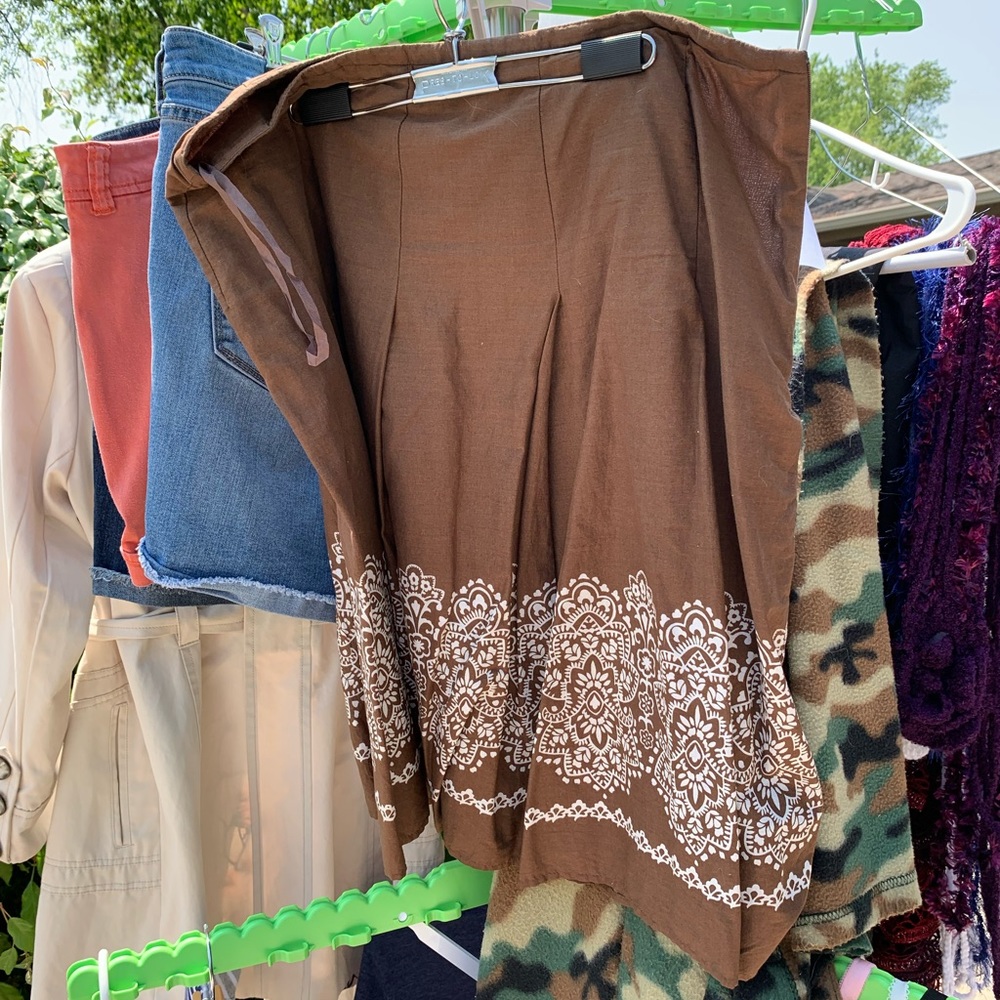 Brown and white skirt
